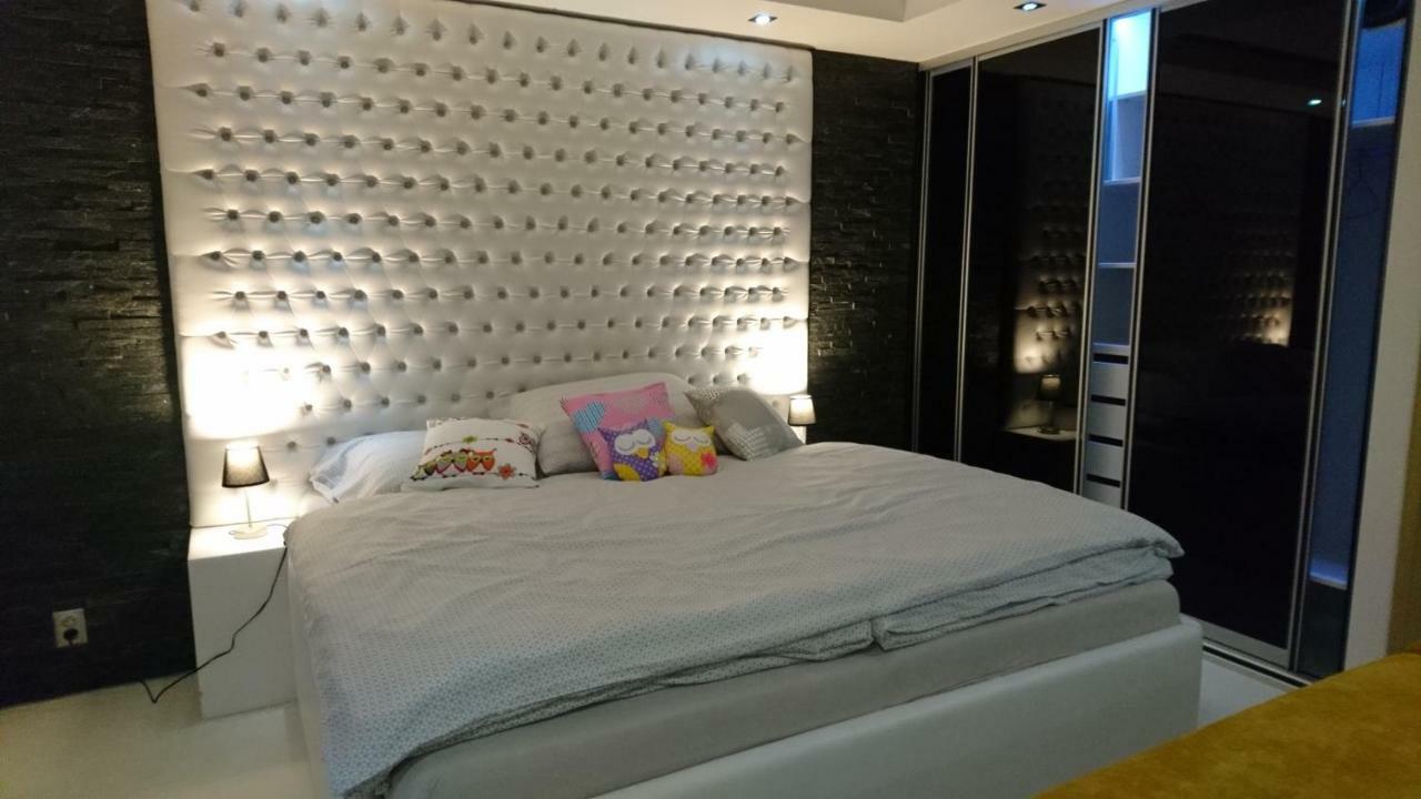 Sofia Apartment *